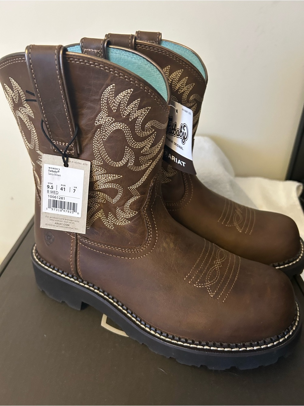 Ariat Brown Western Boot with Turquoise Lining